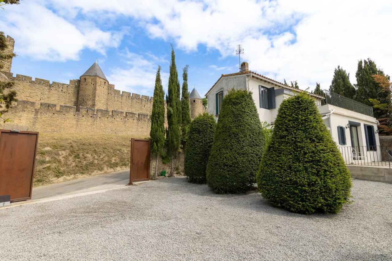Sous Les Remparts La Maison Pimprenelle Carcassonne Exterior photo