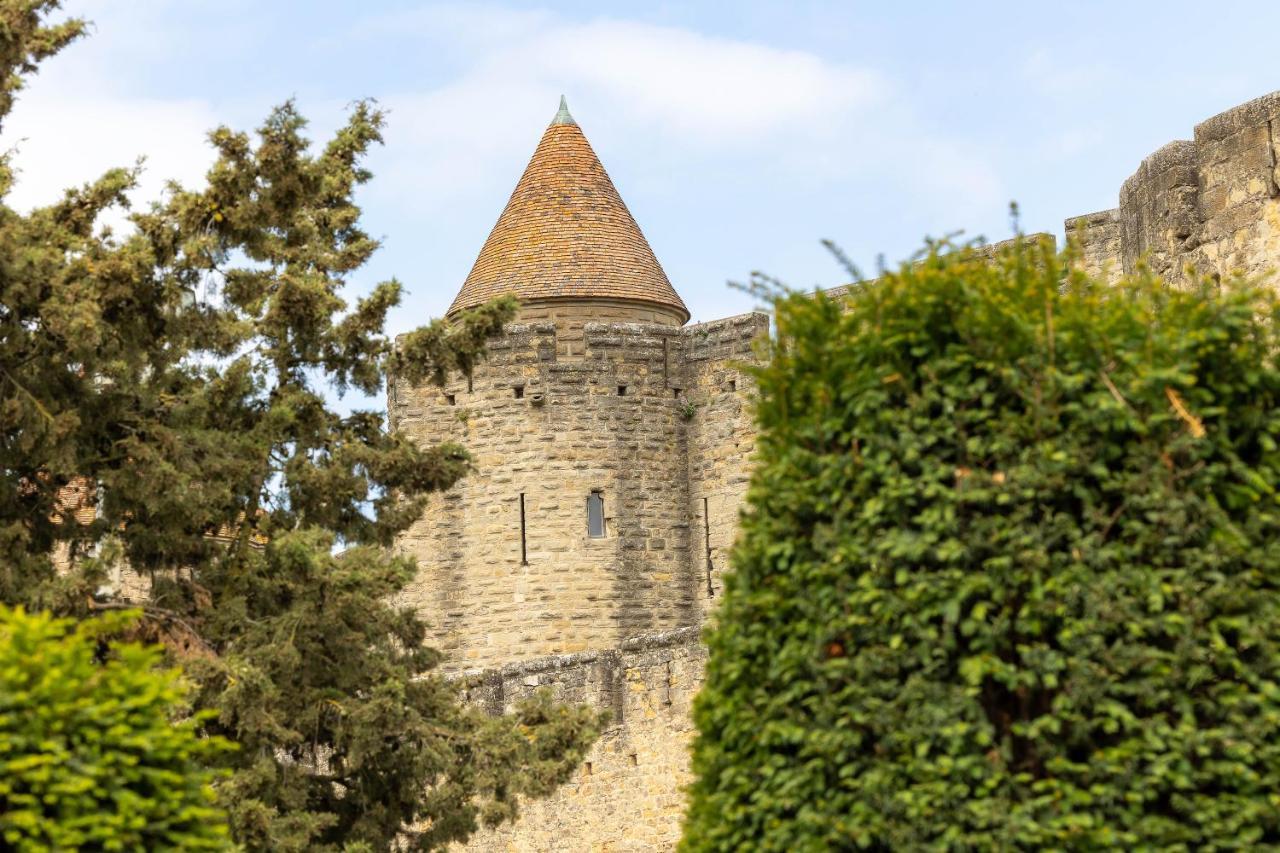 Sous Les Remparts La Maison Pimprenelle Carcassonne Exterior photo